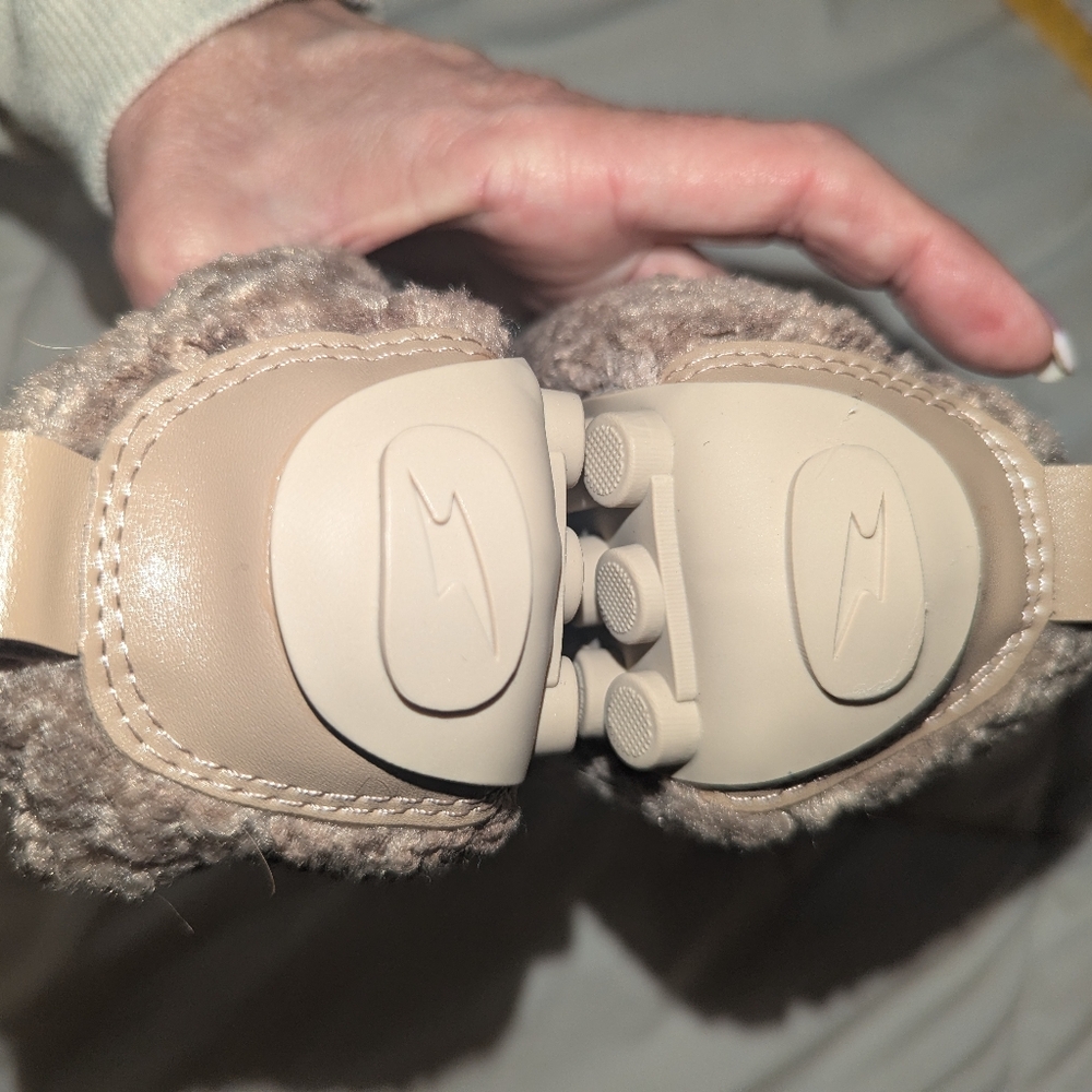 sherpa Size 37 Loafers - Picture 6 of 8